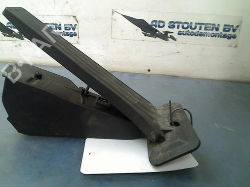 pedal-bmw-5-touring-g31-520-i-3542685999907-2017-13548215 main image
