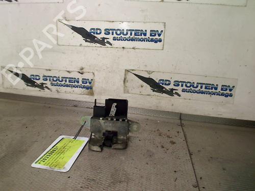 Serratura portellone posteriore SEAT LEON (KL1, KLG) 1.4 TSI e-Hybrid (204 hp) 32267569