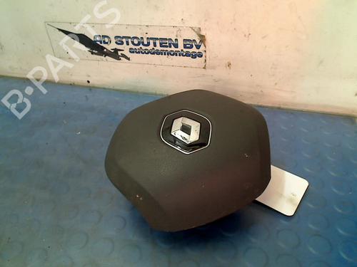 driver-airbag-renault-megane-iv-hatchback-b9amn_-15-dci-110-b9a3-02949716-2015-11427883 main image