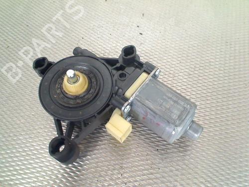 Left front window motor AUDI Q2 (GAB, GAG) 1.4 TFSI | BP38986137E21 - Image 4