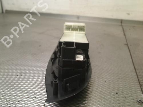 Left front window switch SUZUKI GRAND VITARA II (JT, TE, TD) 1.6 All-wheel Drive (JB416) | BP31847256I27