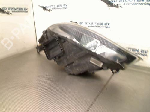 Right headlight FORD FOCUS III Turnier 1.0 EcoBoost | BP29158030C29 