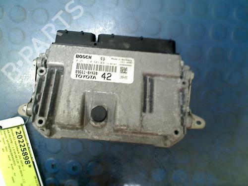 Used Engine control unit (ECU) CITROËN C1 II (PA_, PS_) 1.0 VTi 68 (69 hp) 13576237