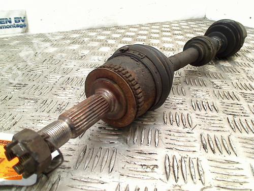 Used Left front driveshaft KIA CERATO I Hatchback (LD) 1.6 (105 hp) 11301813