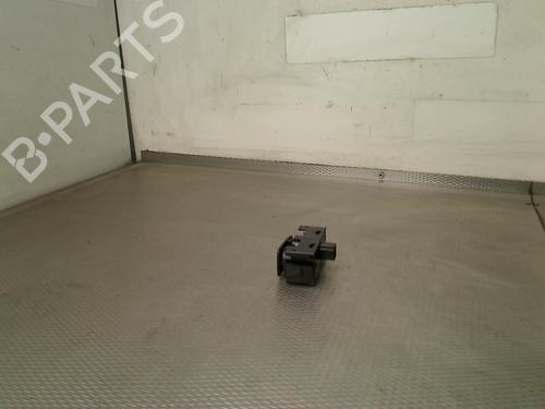 Warning switch RENAULT MEGANE III Grandtour (KZ0/1) 1.5 dCi (KZ09, KZ0D, KZ1G, KZ29, KZ14, KZ1W, KZ10, KZ1F,... | BP32262776I22