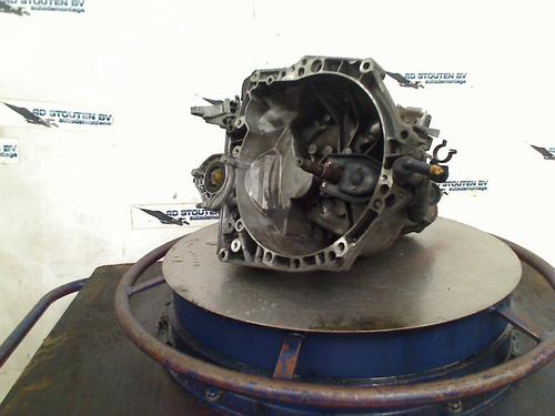 Gearkasse PEUGEOT 308 II (LB_, LP_, LW_, LH_, L3_) 1.6 HDi (92 hp) 31807384