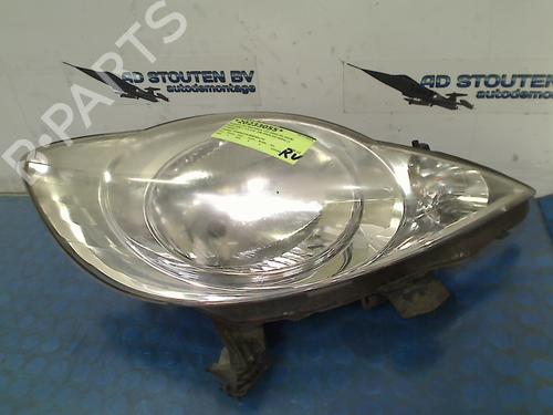 Right headlight PEUGEOT 107 (PM_, PN_) 1.0 | BP15384989C29 