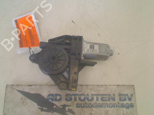 Used Right front window motor VOLVO V40 Hatchback (525) D2 (114 hp) 11309395