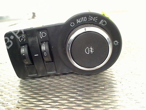 Headlight switch OPEL INSIGNIA A Saloon (G09) 1.8 (69) | BP39526484I24 - Image 2