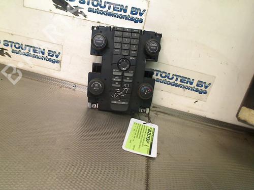 Used Climate control VOLVO V50 (545) 2.4 (140 hp) 25737007