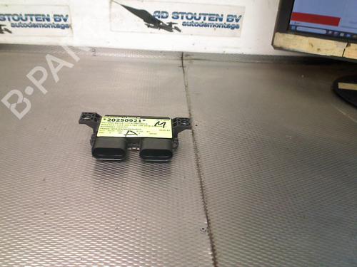 Used Electronic module MERCEDES-BENZ A-CLASS (W177) A 250 e (177.086) (218 hp) 31184741