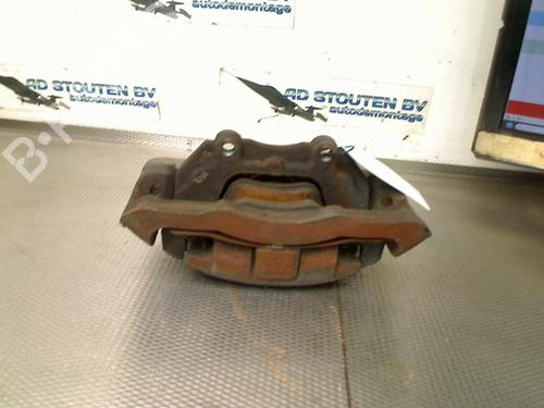 Used Right front brake caliper Right front brake caliper VOLVO V40 Hatchback (525) D4 (190 hp) 33735876 33735876