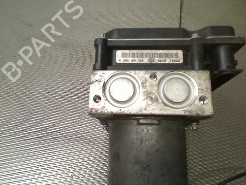 ABS pump RENAULT TWINGO II (CN0_) 1.6 RS (CN0N, CN0R, CN0S) | BP31855549M43 