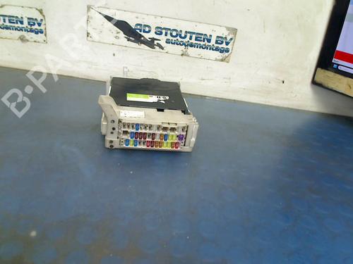 Used Fuse box TOYOTA VERSO S (_P12_) 1.33 (NSP120_) (99 hp) 21070510