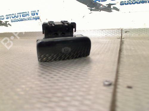 Used Switch Switch PEUGEOT 3008 I MPV (0U_) 2.0 HDi Hybrid4 (0URHCA) (200 hp) 33940867 33940867