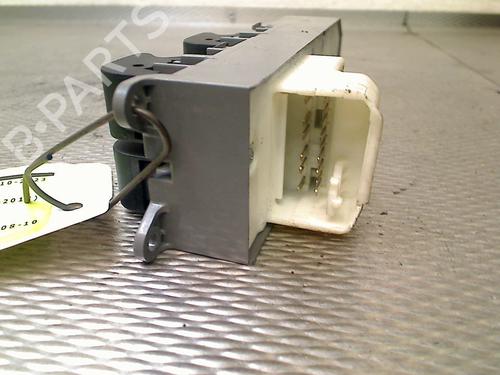 Left front window switch TOYOTA RAV 4 III (_A3_) 2.0 4WD (ACA30_, ACA30R) | BP33869148I27 - Image 5