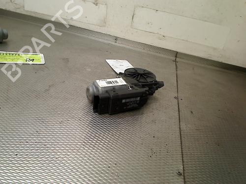 Used Right front window motor HYUNDAI ix35 (LM, EL, ELH) 2.0 CRDi 4WD (136 hp) 30622060