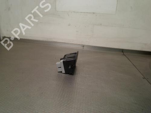 Headlight switch RENAULT MEGANE III Grandtour (KZ0/1) 1.5 dCi (KZ09, KZ0D, KZ1G, KZ29, KZ14, KZ1W, KZ10, KZ1F,... | BP32256186I24