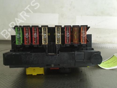 Fuse box CITROËN BERLINGO Box Body/MPV (B9) 1.6 HDi / BlueHDi 75 | BP33052181E1  - Image 7