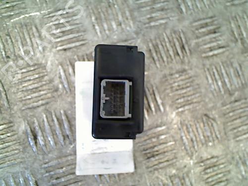 Used Electronic module KIA RIO III (UB) 1.1 CRDi (75 hp) 11260281