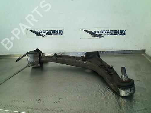 Used Right front suspension arm MERCEDES-BENZ CLA Coupe (C117) CLA 180 (117.342) (122 hp) 27260885