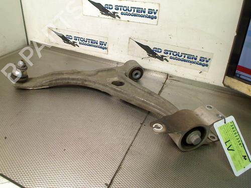 Used Left front suspension arm MERCEDES-BENZ CLA (C118) CLA 250 e (118.386) (218 hp) 31256743