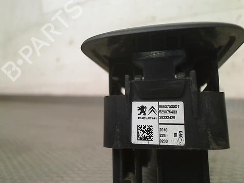 Left front window switch CITROËN C3 II (SC_) 1.6 HDi | BP31800580I27 