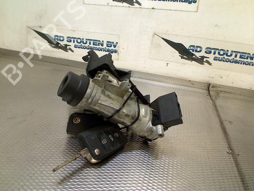 Contactslot VW POLO VI (AW1, BZ1, AE1) 1.6 TDI (80 hp) 24656604