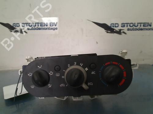 AC Styreenhet / Manøvreringsenhet RENAULT TWINGO II (CN0_) 1.2 (CN0D) (58 hp) 15178301