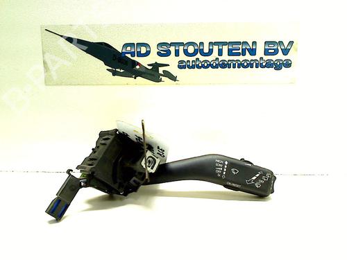 Used Steering column stalk SEAT ALTEA (5P1) 1.6 (102 hp) 11295939