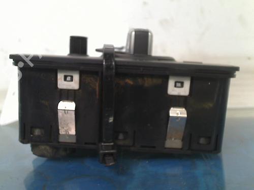 Headlight switch AUDI A3 Sportback (8VA, 8VF) 1.4 TFSI e-tron | BP13567586I24 