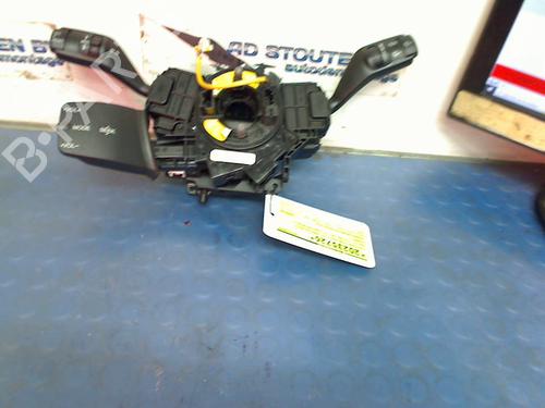 Used Steering column stalk FORD FOCUS II (DA_, HCP, DP) 1.6 TDCi (90 hp) 17824415