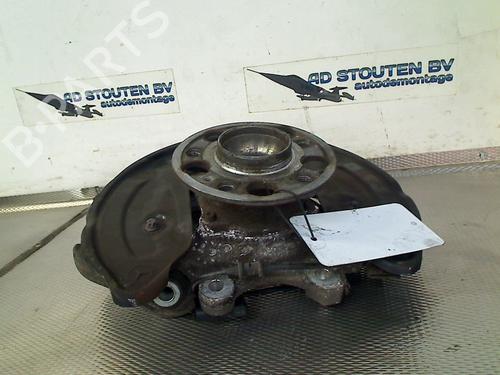 Used Left rear steering knuckle MERCEDES-BENZ C-CLASS (W205) C 180 BlueTEC / d (205.036) (116 hp) 29472089
