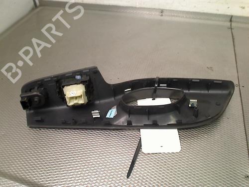 Switch RENAULT TRAFIC III Van (FG_) 1.6 dCi 125 (FGMH) | BP32256194I30 