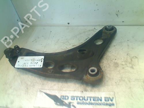 Used Left front suspension arm RENAULT TRAFIC III Van (FG_) 1.6 dCi 90 (FGME) (90 hp) 11317371