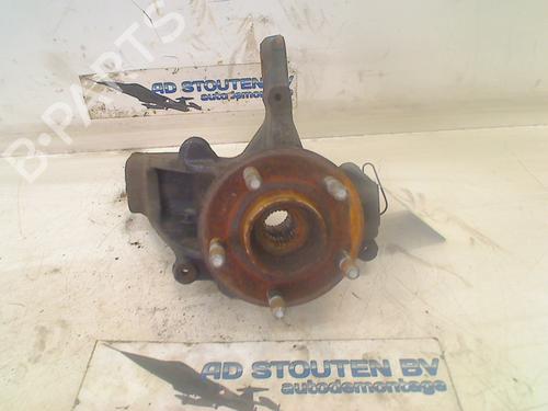 Used Left front steering knuckle FORD FOCUS III Turnier 1.0 EcoBoost (125 hp) 11318393