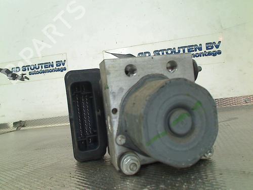 Used ABS pump NISSAN QASHQAI II SUV (J11, J11_) 1.6 dCi (130 hp) 25853612