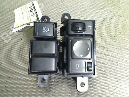 Headlight switch NISSAN JUKE (F15) 1.6 | BP31331951I24