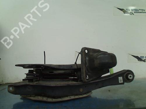 Used Right front suspension arm AUDI A3 Sportback (8YA, 8YF) 35 TDI (150 hp) 19666790