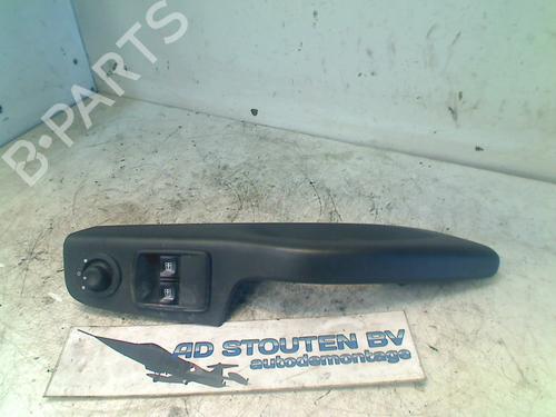 Used Switch RENAULT TRAFIC III Van (FG_) 1.6 dCi 90 (FGME) (90 hp) 11317459