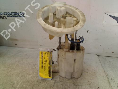 Used Fuel pump BMW 1 (F20) 116 d (116 hp) 11298360