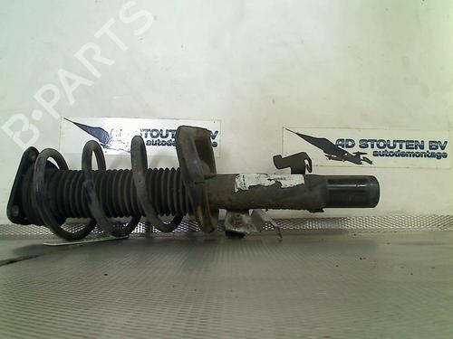 Used Right front shock absorber VOLVO V40 Hatchback (525) D4 (190 hp) 28106535