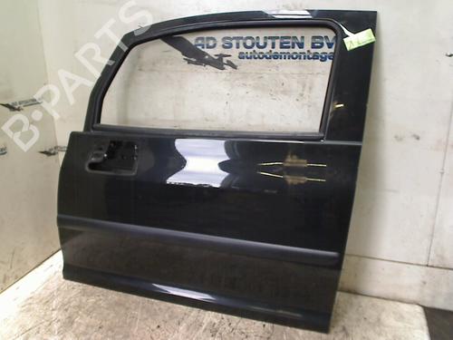 Used Left slide door PEUGEOT 1007 (KM_) 1.4 (75 hp) 11327451