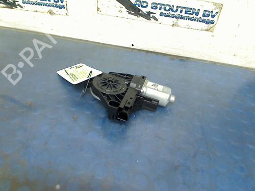 Used Right rear window motor VOLVO XC70 II (136) D5 AWD (205 hp) 22333064