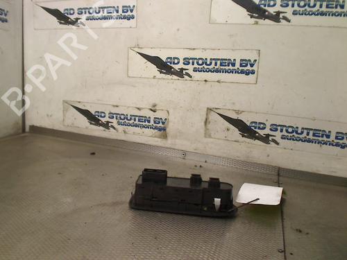 Left front window switch CITROËN C5 III Break (RW_) 1.6 THP 155 | BP31312076I27