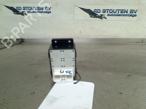Used Left front window switch HYUNDAI i10 I (PA) 1.1 (69 hp) 30874858