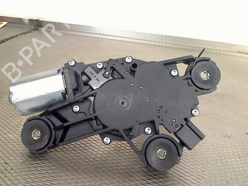 Used Rear wiper motor FORD FOCUS III Turnier 1.0 EcoBoost (100 hp) 31657270