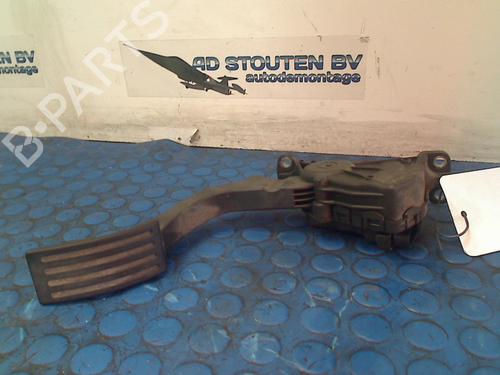 Used Pedal VOLVO C70 II Convertible (542) 2.0 D (136 hp) 13499519