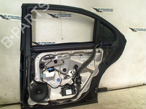 Dør højre bagtil MERCEDES-BENZ S-CLASS (W221, V221) S 350 BlueTec (221.026, 221.126) (258 hp) 30901747