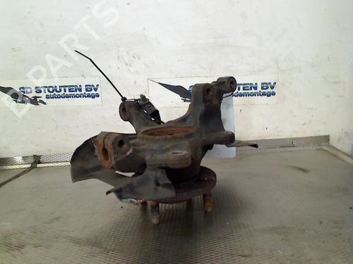 Used Left front steering knuckle FORD FIESTA VII (HJ, HF) 1.0 EcoBoost (101 hp) 29932690